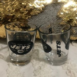NY Jets shoot glasses